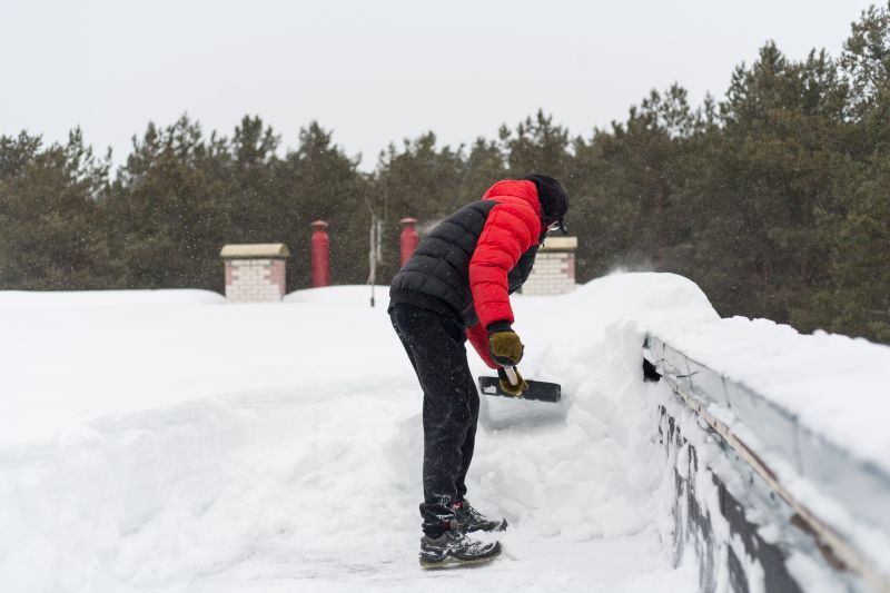 Seasonal Roofing Tips